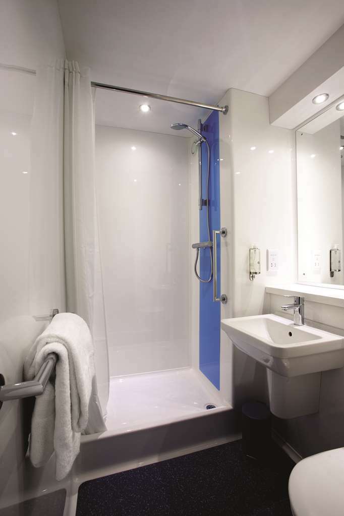 Travelodge Northwich Lostock Gralam Стая снимка